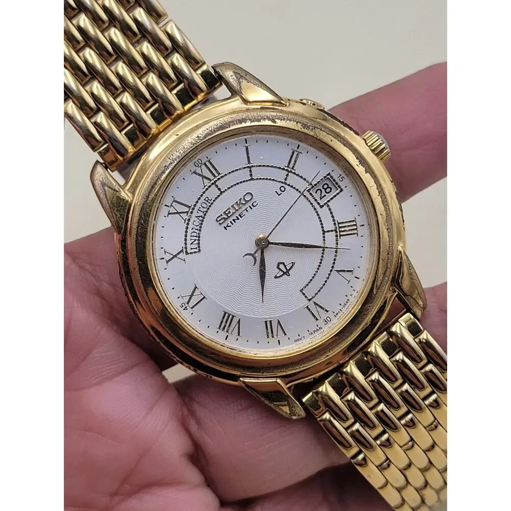 Rare Seiko Kinetic Wristwatch Gold Metal Movement 5M42-0A19 38MM Date
